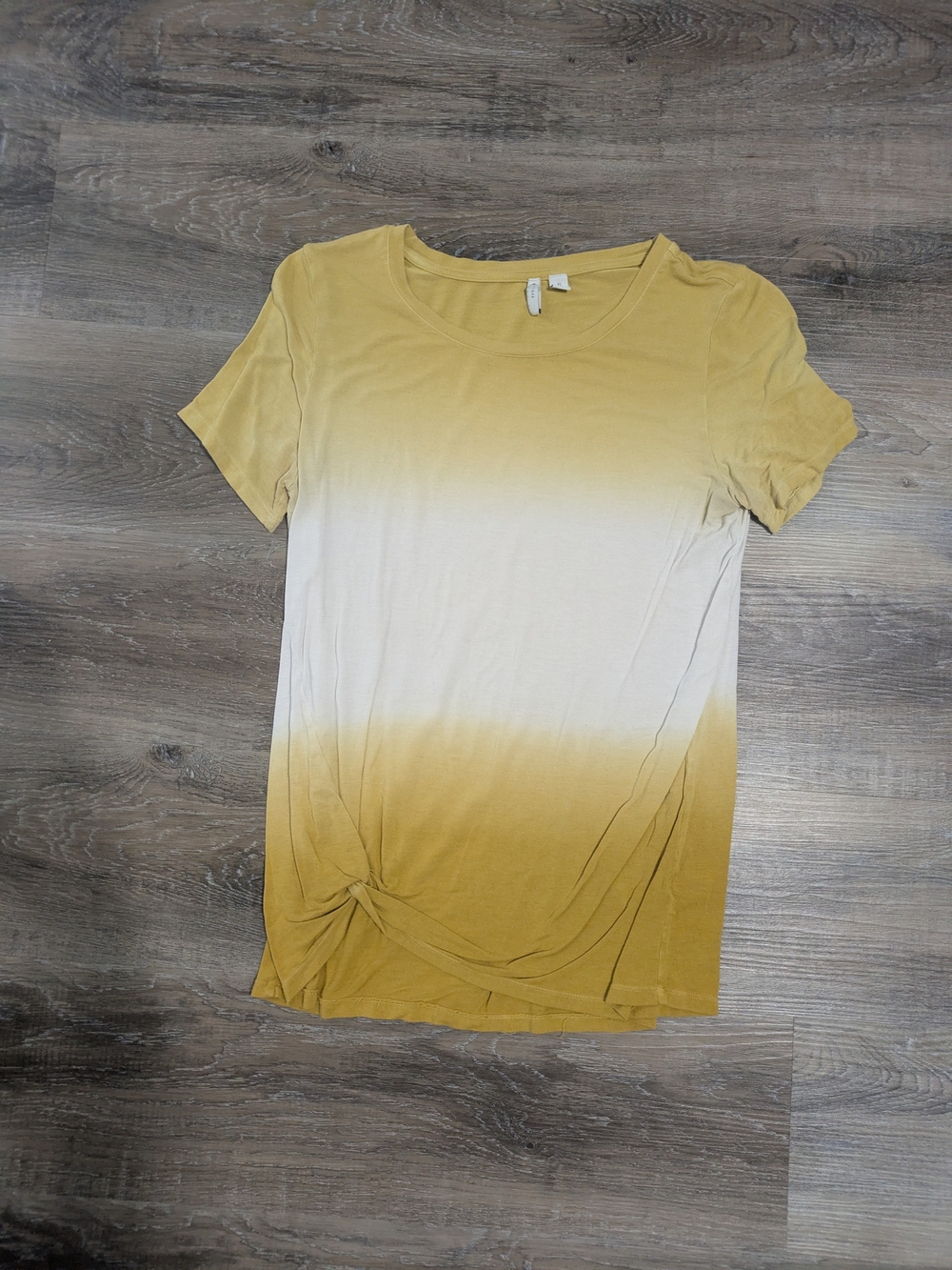 Source Unknown Mustard and Cream Ombre Short Sleeve Knot Tee